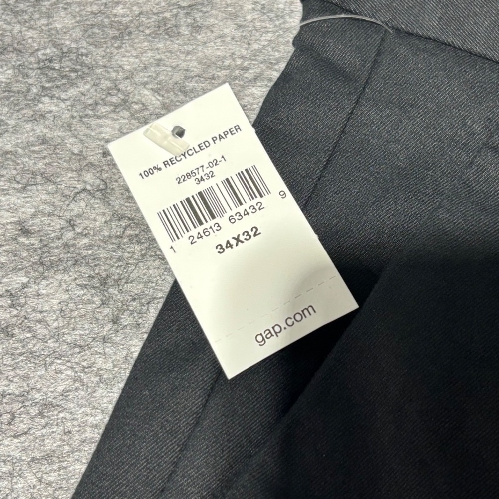 GAP Pants Men's Size 34x32 Black Athletic Fit Black Straight Leg‎ Chino NWT - Picture 4 of 6